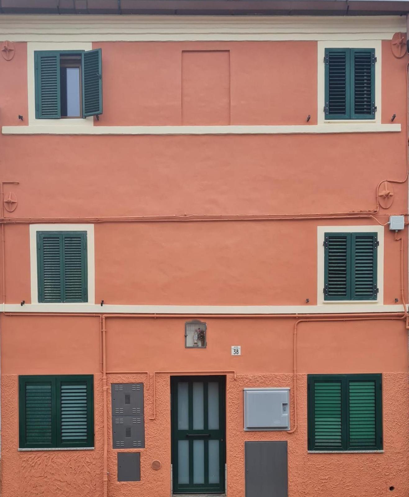 Appartement La Via Del Castello à Castelferretti Extérieur photo